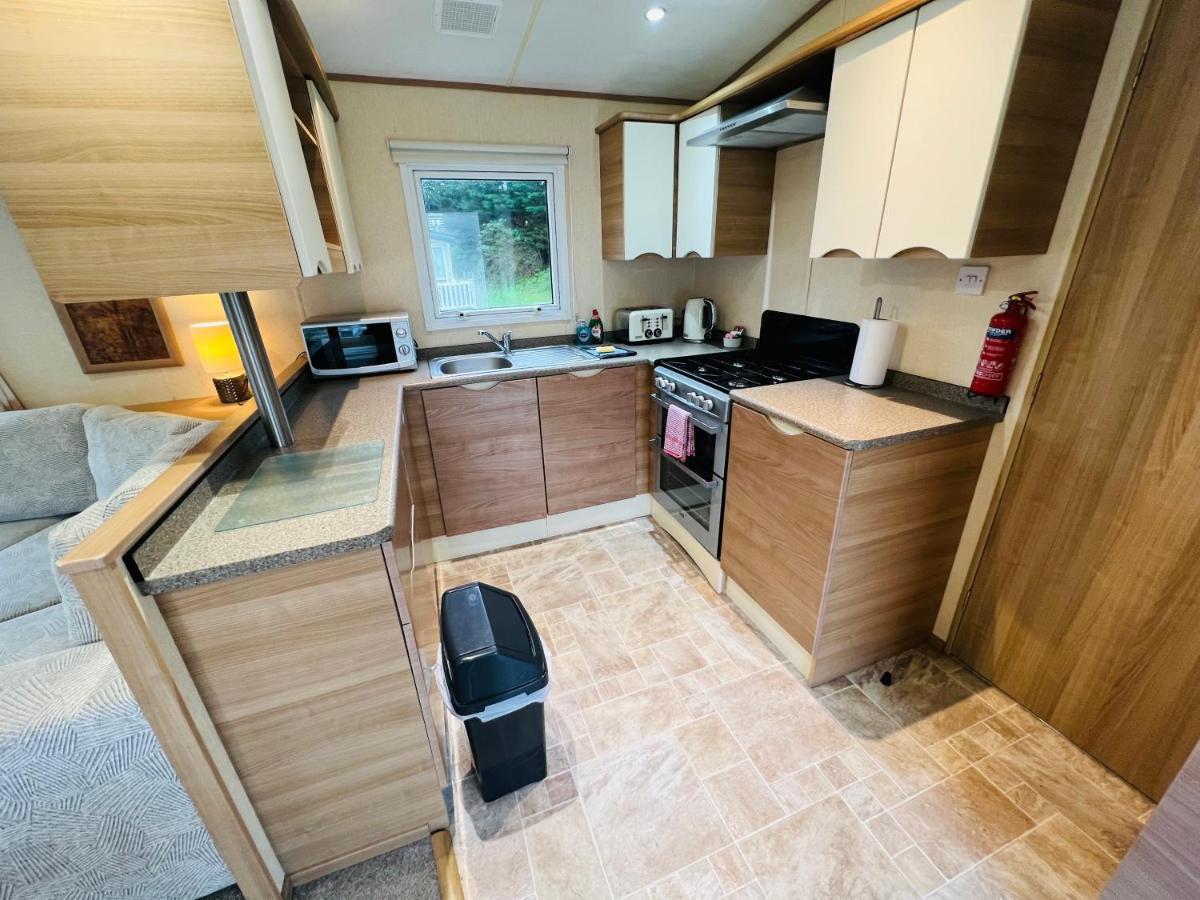 2 Bedroom Caravan Lg13, Shanklin, Isle Of Wight 外观 照片